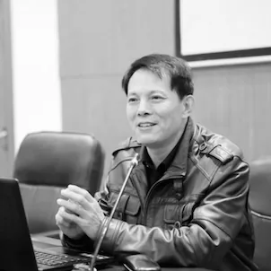 杨广学教授